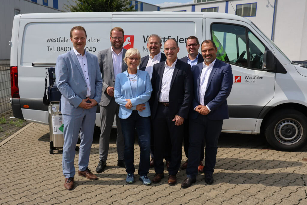 Mdb Buedenbender zu Gast bei Westfalen Medical.